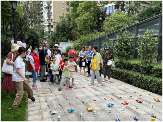 涧漕社区教育工作站开展“温暖童行”庆六一儿童节活动